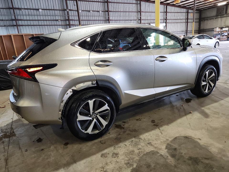 2019 Lexus Nx VIN JTJYARBZ2K2134769 COPART salvage auction — REAR END, Fl - Cert Of Title Slvg Rebuildable, sold $25 on 2026-07-29 (photo 3)