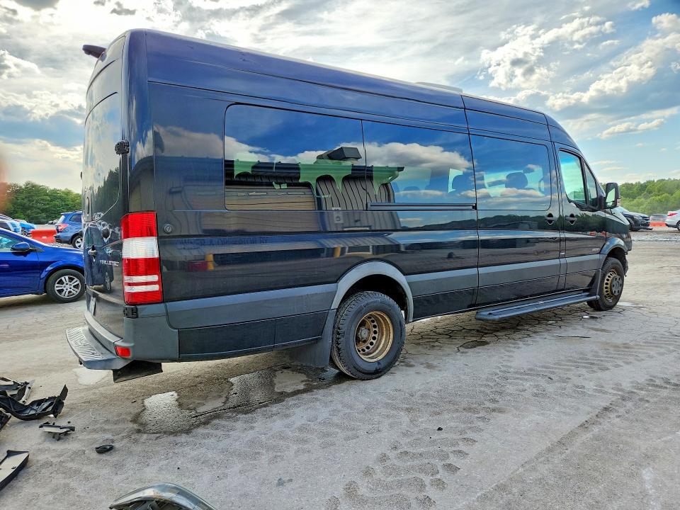 2015 Mercedes-benz Sprinter VIN WD3PF4CCXFP130565 COPART salvage auction — FRONT END, Nj - Cert Of Title-Salvage, sold $14,200 on 2026-07-13 (photo 3)