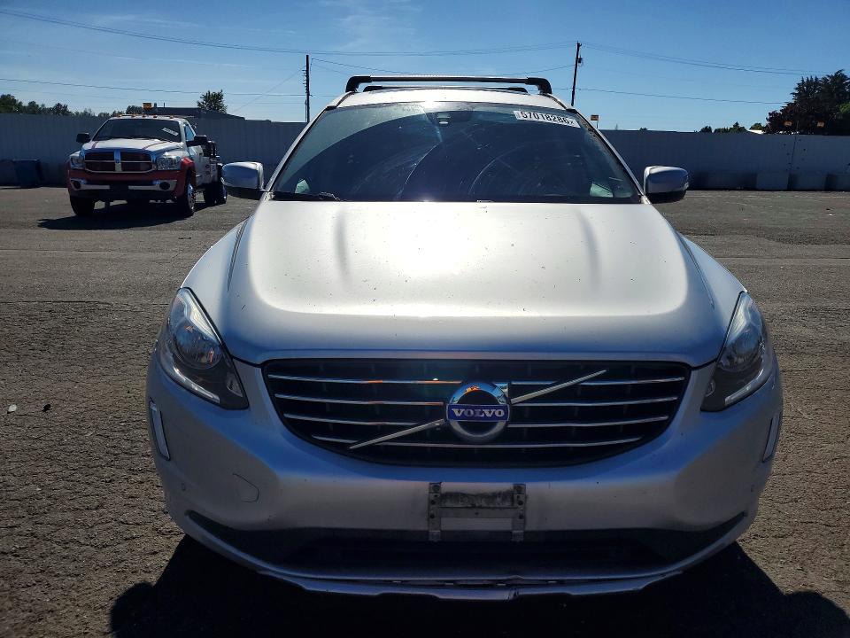 2015 Volvo Xc60 VIN YV4612RK8F2680179 COPART salvage auction — MECHANICAL, Or - Certificate Of Title, sold $1,300 on 2026-07-06 (photo 5)