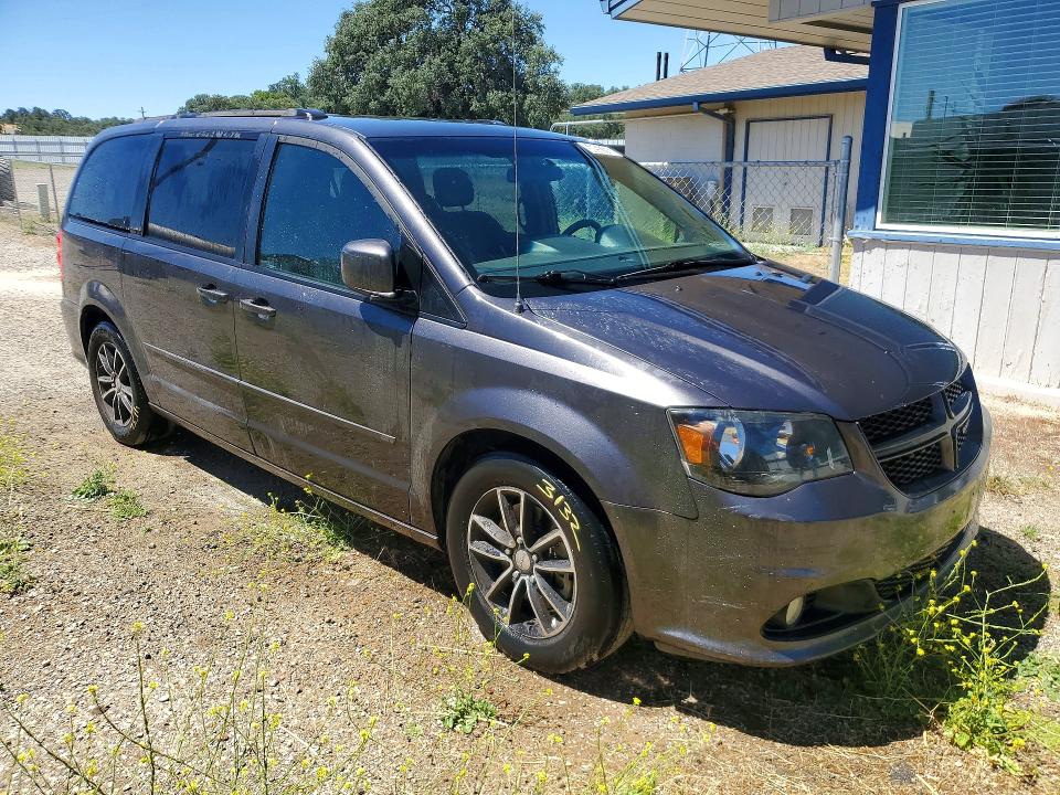 2016 Dodge Grand caravan VIN 2C4RDGEG8GR329846 COPART salvage auction — REAR END, CA - CERTIFICATE OF TITLE, sold $60 on 2026-07-09 (photo 4)