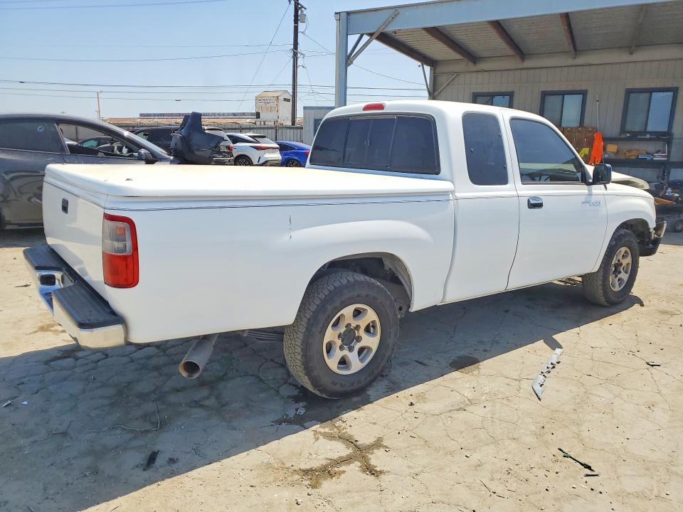 1997 Toyota T100 VIN JT4TN14D3V0036533 COPART salvage auction — FRONT END, Ca - Salvage Certificate, sold $650 on 2026-07-09 (photo 3)