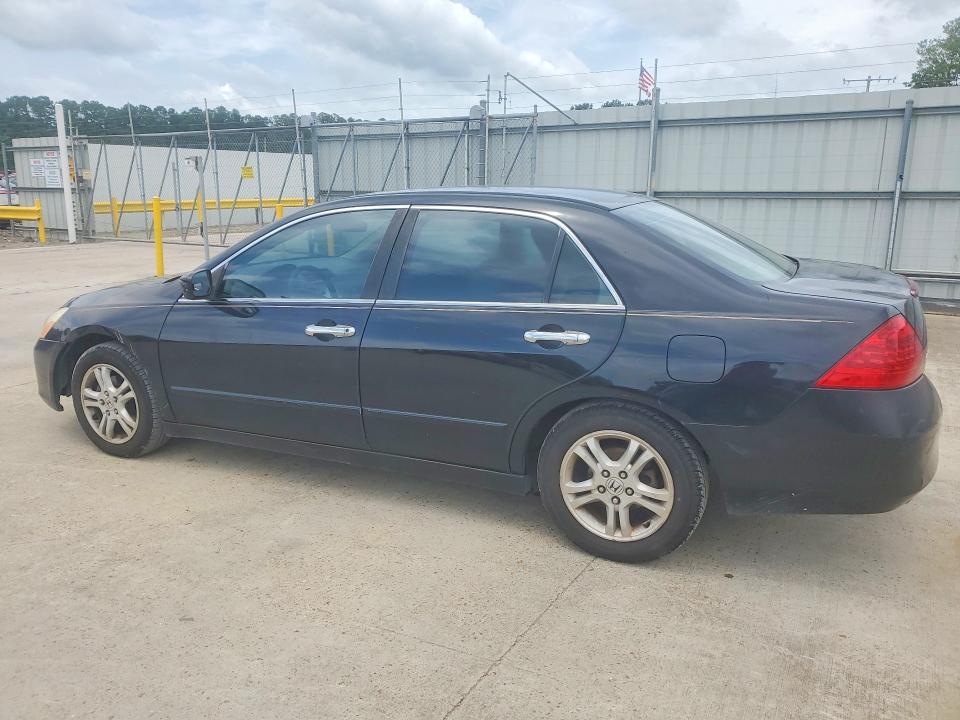 2007 Honda Accord VIN JHMCM56317C020944 COPART salvage auction — MINOR DENT/SCRATCHES, Ms - Cert Of Title-Rebuilt, sold $950 on 2026-07-06 (photo 2)