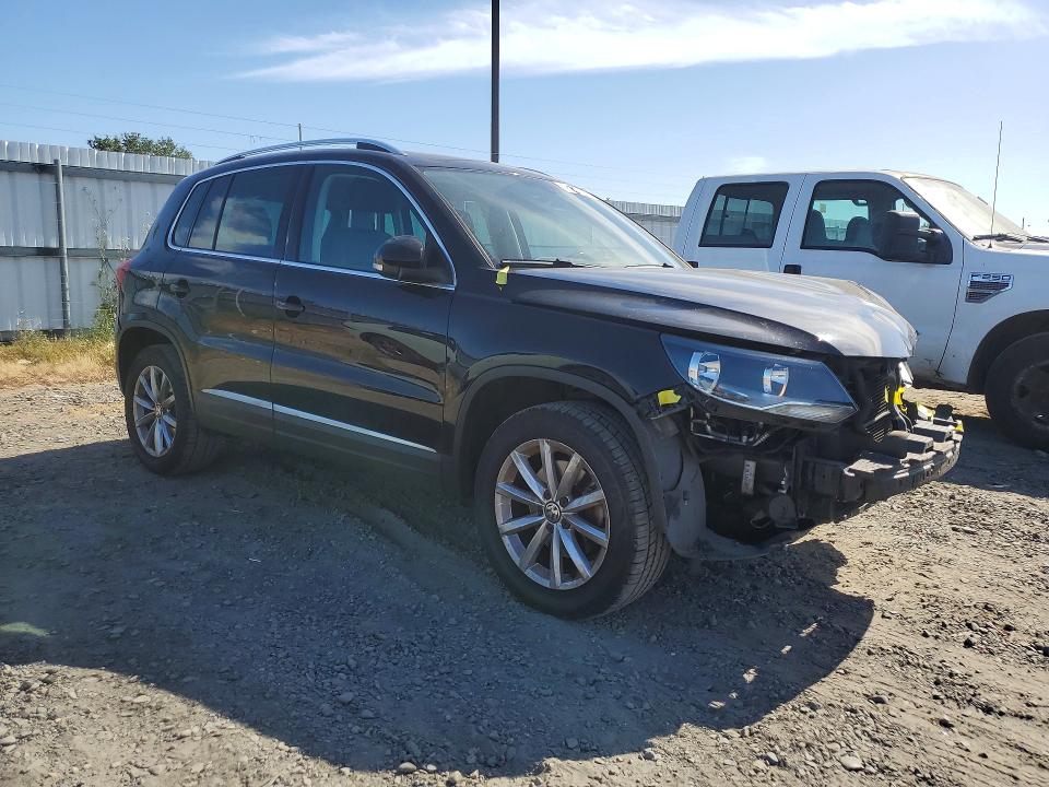 2017 Volkswagen Tiguan VIN WVGRV7AX9HK019574 COPART salvage auction — FRONT END, Ca - Salvage Certificate, sold $2,000 on 2026-07-07 (photo 4)