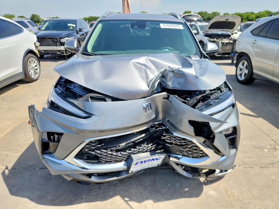 2026 Buick . VIN KL4AMFSL6TB012689 COPART salvage auction — FRONT END, Tx - Salvage Vehicle Title, sold $4,550 on 2026-07-02 (photo 5)