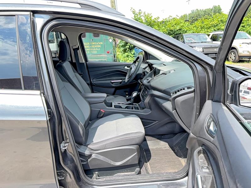 2018 Ford Escape VIN 1FMCU9GD9JUD12743 COPART salvage auction — NORMAL WEAR, Nj - Certificate Of Title (P), sold $2,950 on 2026-07-19 (photo 5)