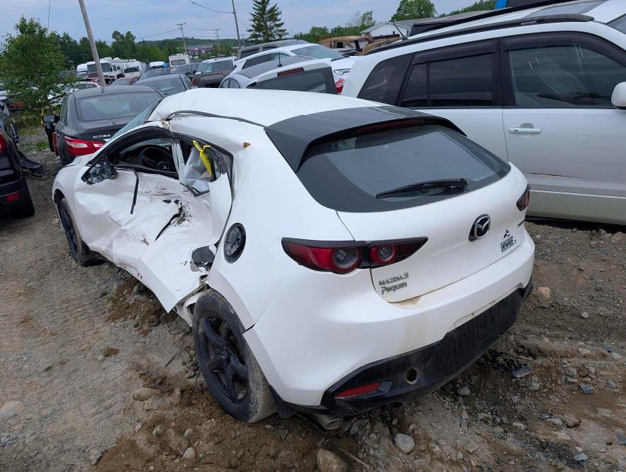 2021 Mazda 3 VIN JM1BPAK73M1312267 COPART salvage auction — SIDE, Qc - Irrecuperable, sold $2,250 on 2026-07-07 (photo 2)