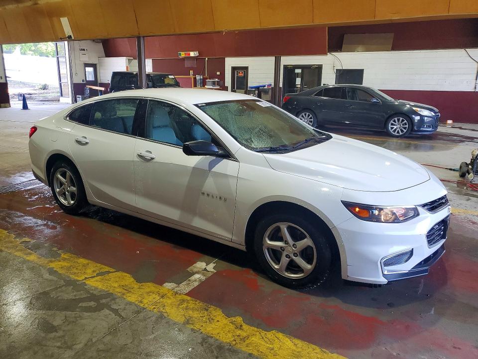 2016 Chevrolet Malibu VIN 1G1ZB5ST5GF257368 COPART salvage auction — MINOR DENT/SCRATCHES, Ny - Certificate Of Title, sold $900 on 2026-07-09 (photo 4)