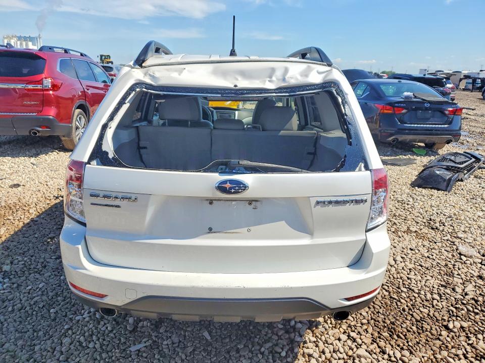 2010 Subaru Forester VIN JF2SH6DC6AH762178 COPART salvage auction — REAR END, IL - SALVAGE CERTIFICATE, sold $800 on 2026-07-29 (photo 6)