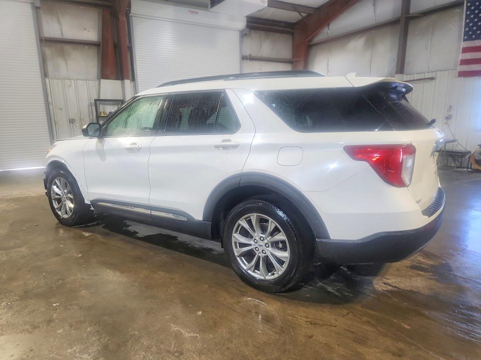 2023 Ford Explorer VIN 1FMSK7DH7PGB93479 COPART salvage auction — FRONT END, Fl - Cert Of Title Slvg Rebuildable, sold $9,600 on 2026-08-21 (photo 2)