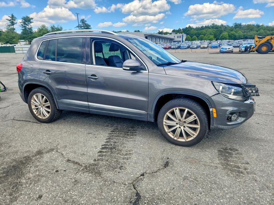 2012 Volkswagen Tiguan VIN WVGAV7AXXCW004645 COPART salvage auction — FRONT END, Ct - Cert Of Title-Salvage, sold $425 on 2026-07-09 (photo 4)