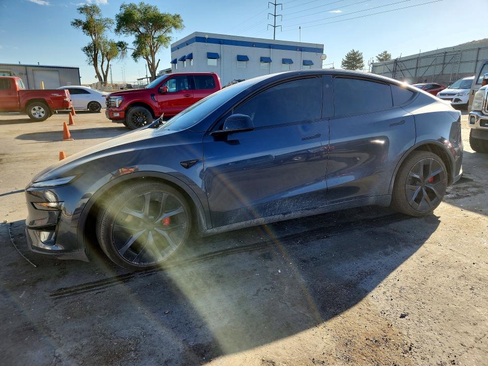 2026 Tesla Model y VIN 7SAYGDET2TA670048 COPART salvage auction — FRONT END, Nm - Cert Of Title-Salvage, sold $1,100 on 2026-07-30 (photo 1)