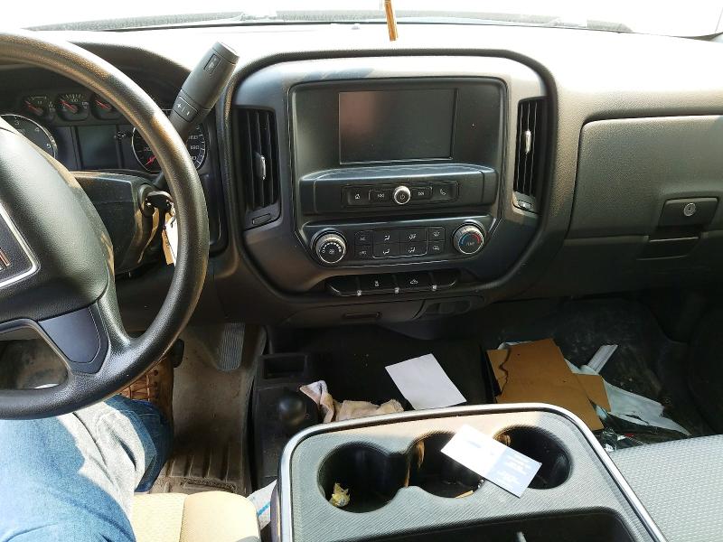2017 Gmc SIERRA VIN 1GTV2LEC3HZ227937 COPART salvage auction — REAR END, Qc - Gravement Accidente, sold $750 on 2026-08-25 (photo 8)
