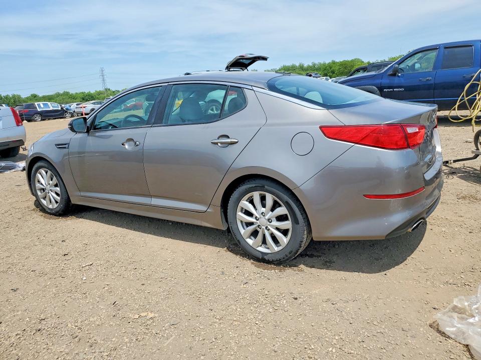 2015 Kia VIN 5XXGM4A72FG452349 COPART salvage auction — VANDALISM, Il - Salvage Certificate, sold $600 on 2026-07-22 (photo 2)