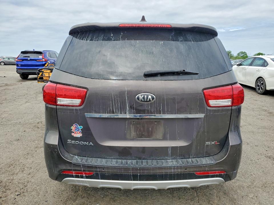 2017 Kia SEDONA VIN KNDME5C13H6272006 COPART salvage auction — Burn Engine, Pa - Certificate Of Salvage, sold $175 on 2026-07-31 (photo 6)