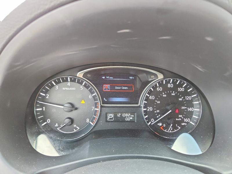 2013 Nissan Altima VIN 1N4AL3AP8DN438949 COPART salvage auction — SIDE, Tx - Salvage Vehicle Title, sold $1,400 on 2026-07-02 (photo 9)