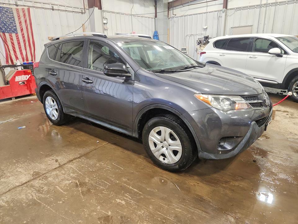 2015 Toyota Rav 4 VIN JTMBFREV2FD119802 COPART salvage auction — HAIL, Wi - Certificate Of Title, sold $3,700 on 2026-07-27 (photo 4)