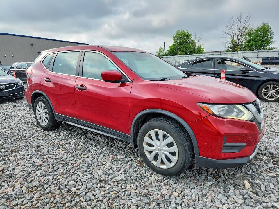 2017 Nissan Rogue VIN JN8AT2MT4HW389945 COPART salvage auction — FRONT END, LA - CERT OF TITLE-SALVAGE, sold $400 on 2026-07-27 (photo 4)