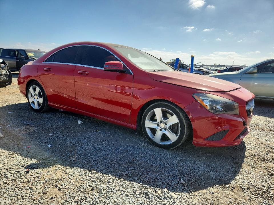 2015 Mercedes-benz Cla-klasse VIN WDDSJ4EB5FN172646 COPART salvage auction — MINOR DENT/SCRATCHES, Tx - Dis/Dlr/Exp Only Clean Title (P), sold $1,250 on 2026-07-21 (photo 4)