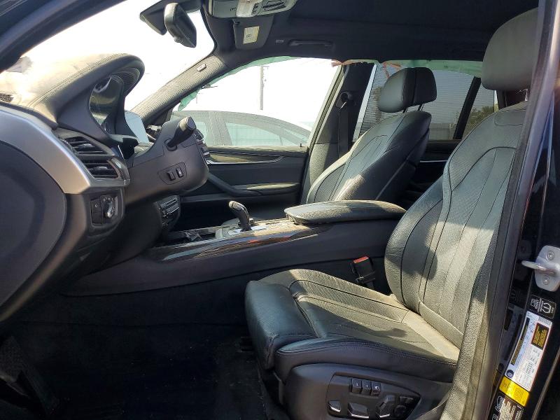 2015 BMW X5 VIN 5UXKR6C59F0J74939 COPART salvage auction — REAR END, Ca - Dis/Dlr/Exp Only Clean Title (P), sold $3,700 on 2026-07-30 (photo 7)