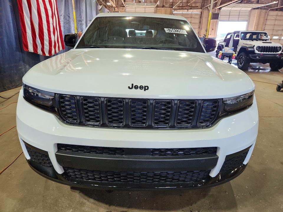 2023 Jeep Grand cherokee l VIN 1C4RJKAG8P8754206 COPART salvage auction — REAR END, Mi - Certificate Of Title, sold $9,200 on 2026-07-30 (photo 5)