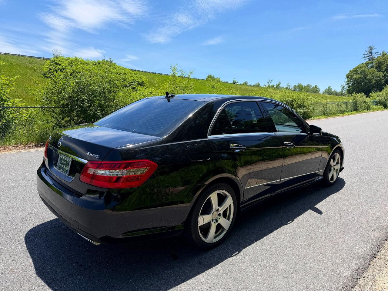 2011 Mercedes-Benz E-Class VIN WDDHF8HB0BA325966 COPART salvage auction — Normal Wear, MT - CERTIFICATE OF TITLE (P), sold $450 on 2026-07-01 (photo 3)