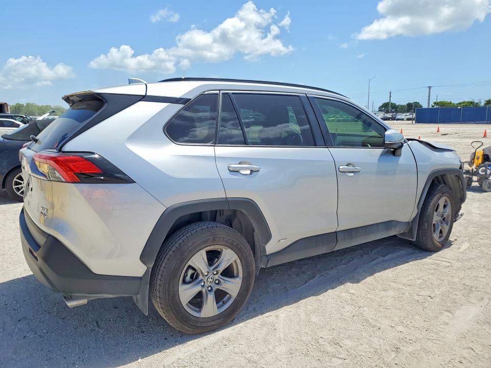 2025 Toyota VIN JTMRWRFV8SJ066385 COPART salvage auction — FRONT END, Fl - Cert Of Title Slvg Rebuildable, sold $5,800 on 2026-07-22 (photo 3)