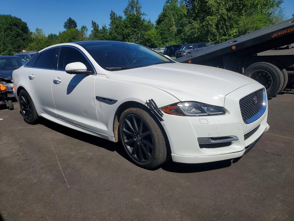 2019 Jaguar VIN SAJWJ1CD2K8W19572 COPART salvage auction — FRONT END, Al - Certificate Of Title, sold $5,700 on 2026-07-08 (photo 4)