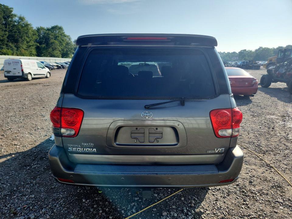 2006 Toyota Sequoia VIN 5TDZT34A16S271383 COPART salvage auction — NORMAL WEAR, SC - CERTIFICATE OF TITLE, sold $1,550 on 2026-07-07 (photo 6)