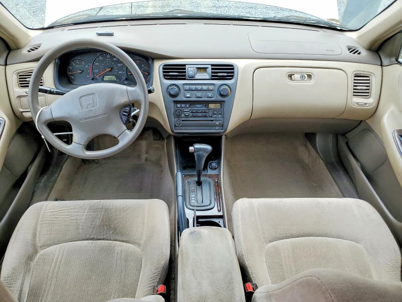 2000 Honda Accord VIN JHMCG5677YC040546 COPART salvage auction — SIDE, NC - SALVAGE CERTIFICATE OF TITLE, sold $975 on 2026-07-16 (photo 8)