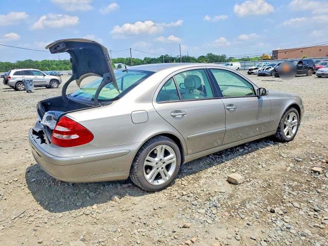 2006 Mercedes-benz E-klasse VIN WDBUF87J16X188815 COPART salvage auction — REAR END, Nj - Cert Of Title-Salvage, sold $400 on 2026-07-20 (photo 3)