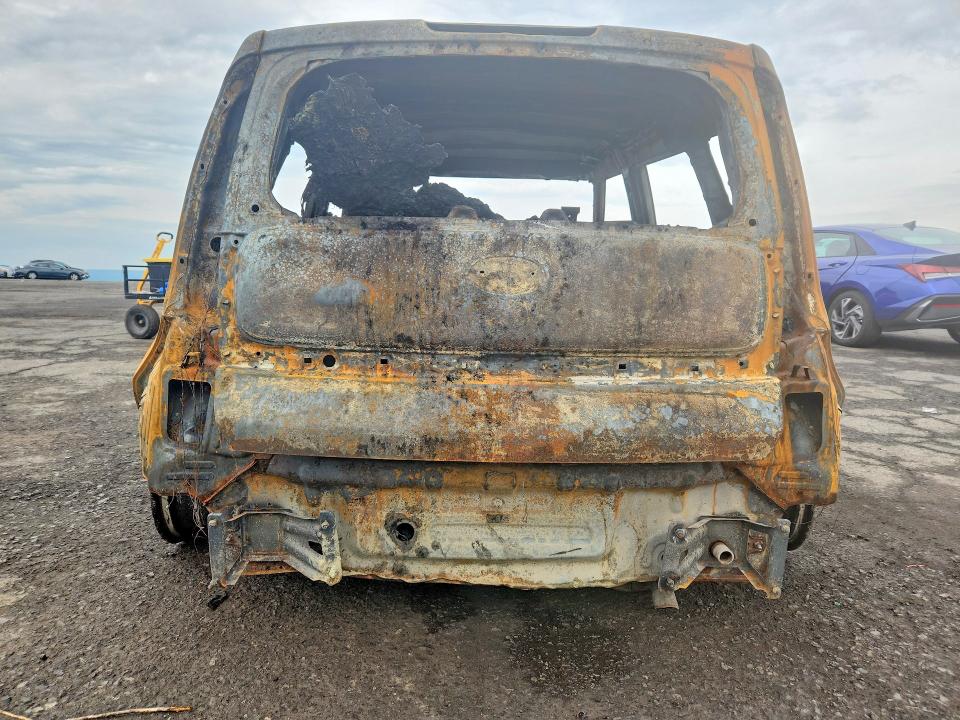 2016 Kia Soul VIN KNDJN2A27G7833751 COPART salvage auction — BURN, PA - CERTIFICATE OF SALVAGE, sold $175 on 2026-07-17 (photo 6)