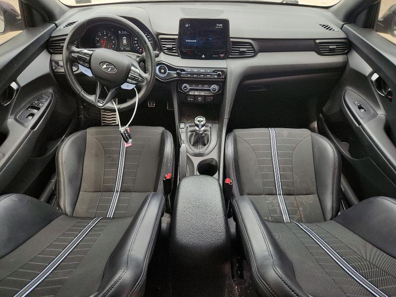 2022 Hyundai Veloster VIN KMHT36AH8NU013750 COPART salvage auction — MINOR DENT/SCRATCHES, Va - Cert Of Title - Salvage, sold $6,200 on 2026-07-28 (photo 8)