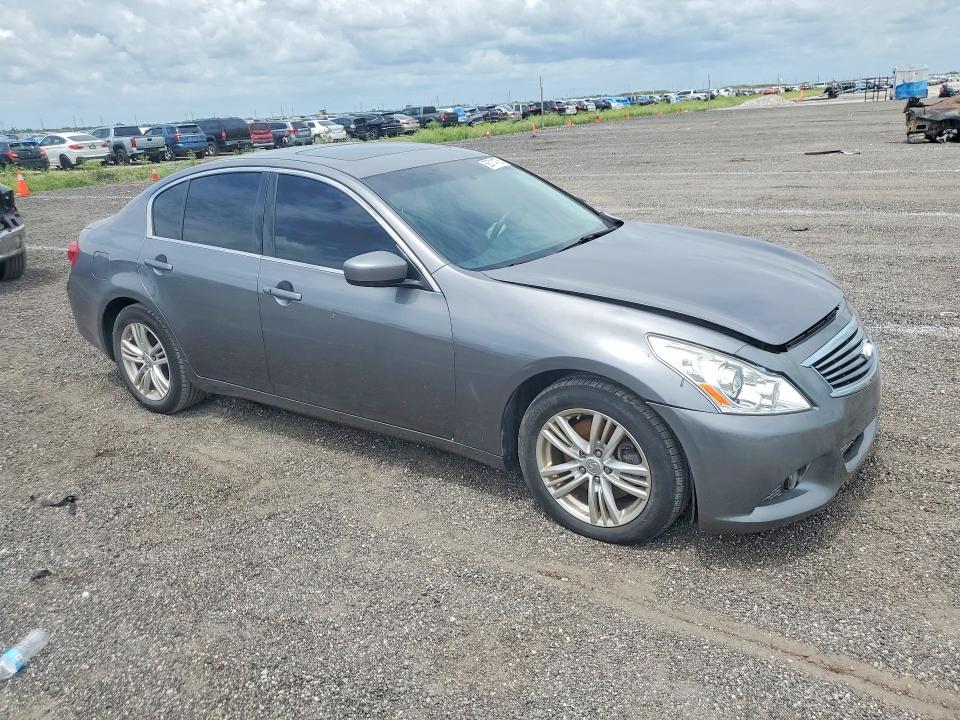 2015 Infiniti Q40 VIN JN1CV6AR4FM520656 COPART salvage auction — FRONT END, FL - CERT OF TITLE-REBUILT, sold $775 on 2026-07-13 (photo 4)