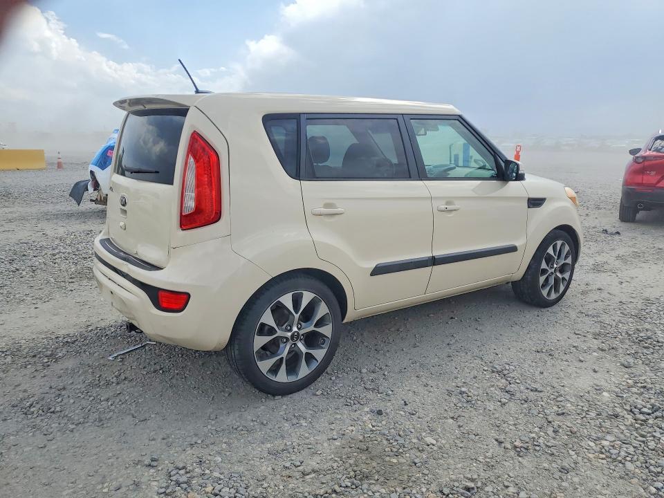 2013 Kia Soul VIN KNDJT2A64D7547134 COPART salvage auction — REAR END, Co - Salvage Title, sold $2,250 on 2026-07-28 (photo 3)
