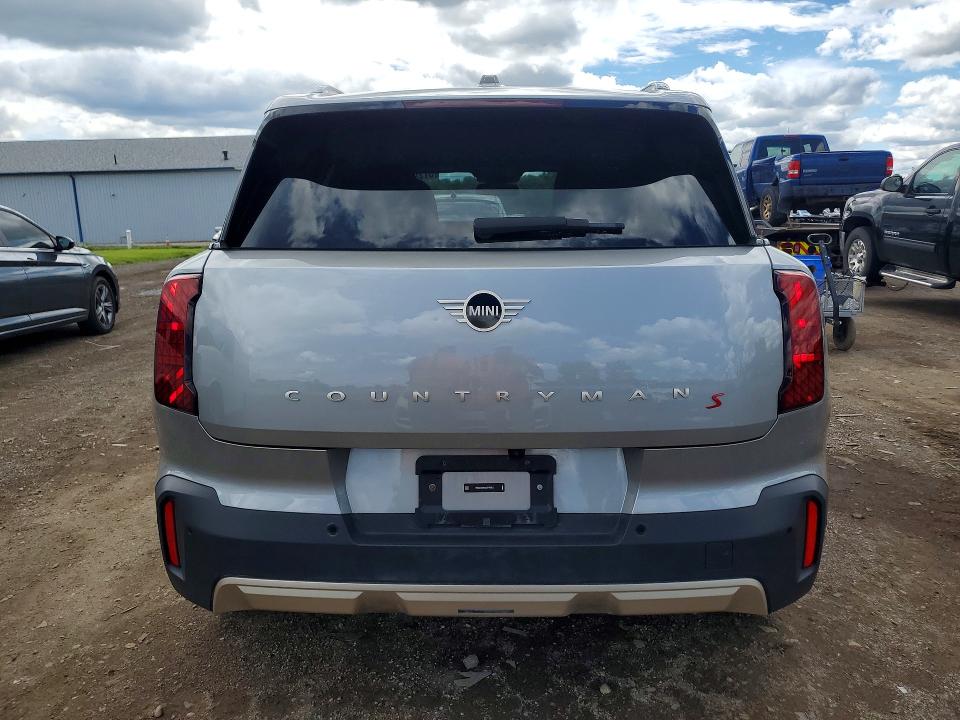 2025 Mini Cooper VIN WMZ23GA05S7P78912 COPART salvage auction — HAIL, OH - CERT OF TITLE-SALVAGE, sold $21,000 on 2026-07-09 (photo 6)