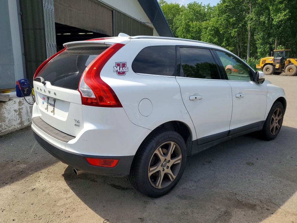 2013 Volvo VIN YV4902DZ2D2439221 COPART salvage auction — MINOR DENT/SCRATCHES, Ma - Certificate Of Title (P), sold $1,550 on 2026-07-14 (photo 3)