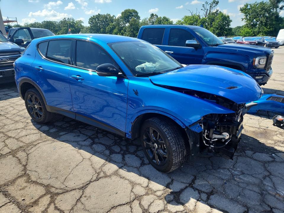 2024 Dodge Hornet VIN ZACNDFAN6R3A25006 COPART salvage auction — FRONT END, Mo - Salvage Certificate Of Title, sold $925 on 2026-08-10 (photo 4)