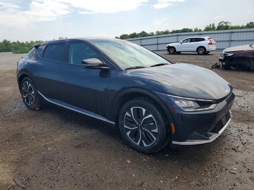 2024 Kia Ev6 VIN KNDC34LA4R5205403 COPART salvage auction — REAR END, VA - CERT OF TITLE - SALVAGE, sold $5,700 on 2026-07-08 (photo 4)