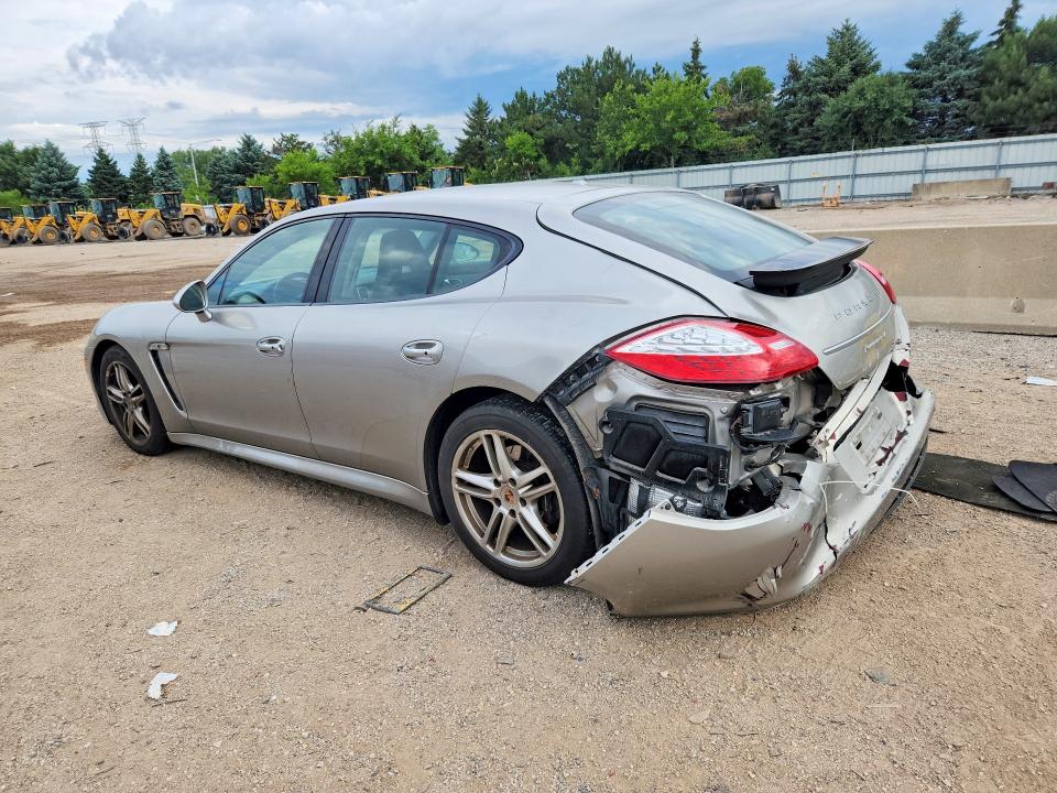 2013 Porsche Panamera VIN WP0AA2A74DL017381 COPART salvage auction — REAR END, Il - Salvage Certificate, sold $4,300 on 2026-08-18 (photo 2)