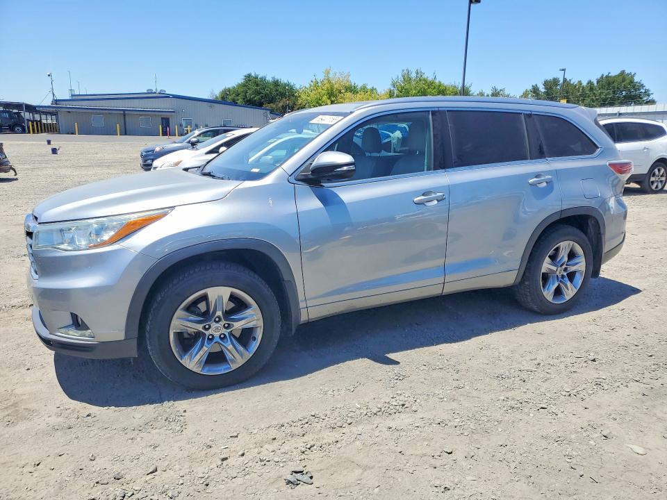 2015 Toyota VIN 5TDDKRFH7FS073790 COPART salvage auction — SIDE, Ca - Salvage Certificate, sold $7,400 on 2026-07-07 (photo 1)