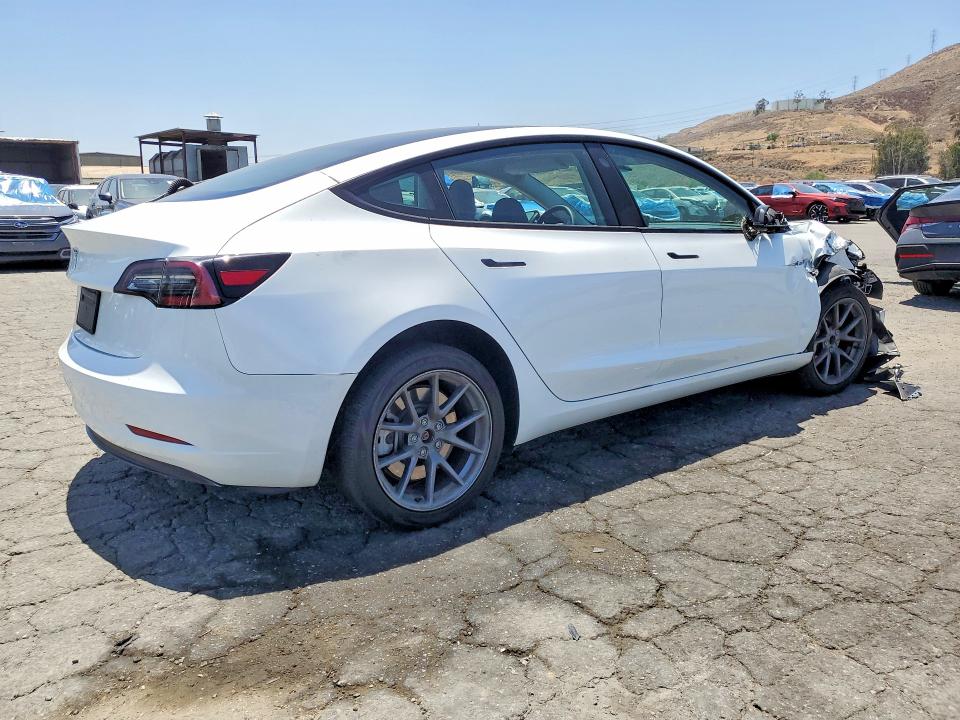 2023 Tesla VIN 5YJ3E1EAXPF566152 COPART salvage auction — FRONT END, Salvage Title, sold $7,000 on 2026-07-30 (photo 3)