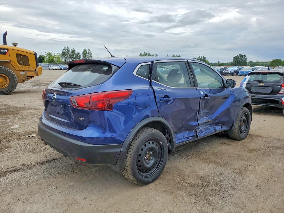 2018 Nissan Qashqai VIN JN1BJ1CR2JW287994 COPART salvage auction — SIDE, On - Permit No Brand - Unfit, sold $2,000 on 2026-07-16 (photo 3)