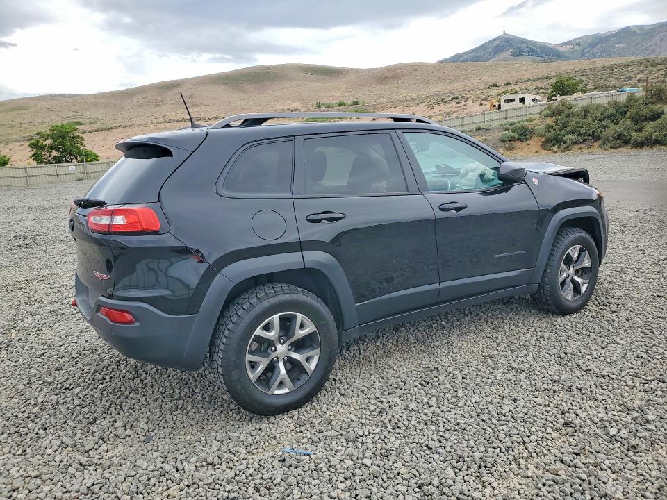 2018 Jeep Cherokee VIN 1C4PJMBX7JD622375 COPART salvage auction — FRONT END, Nv - Salvage Title, sold $1,900 on 2026-07-09 (photo 3)