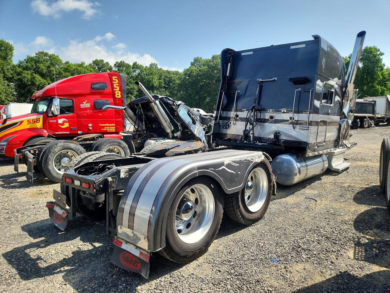 2020 Peterbilt 389 VIN 1XPXD49X5LD641912 COPART salvage auction — Rollover, AR - CERTIFICATE OF TITLE, sold $20,100 on 2026-08-25 (photo 4)