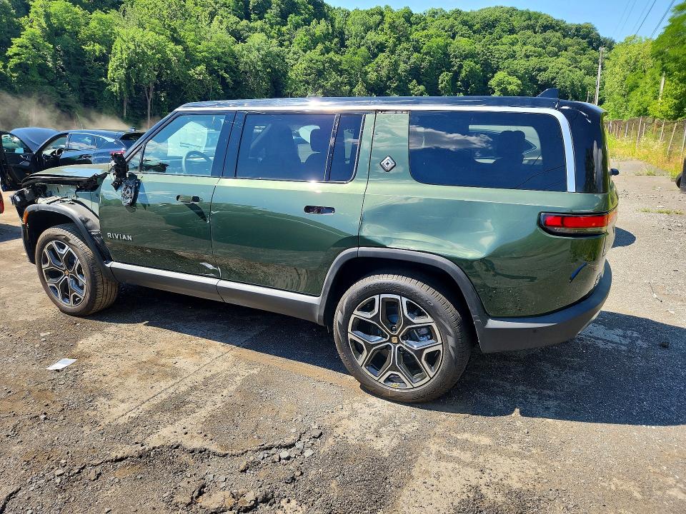 2026 Rivian R1s VIN 7PDSGFBA3TN084344 COPART salvage auction — FRONT END, Nj - Cert Of Title-Salvage, sold $17,800 on 2026-07-23 (photo 2)