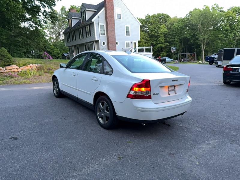 2006 Volvo S40 VIN YV1MH682162191826 COPART salvage auction — NORMAL WEAR, NH - CERTIFICATE OF TITLE (P), sold $500 on 2026-07-02 (photo 3)