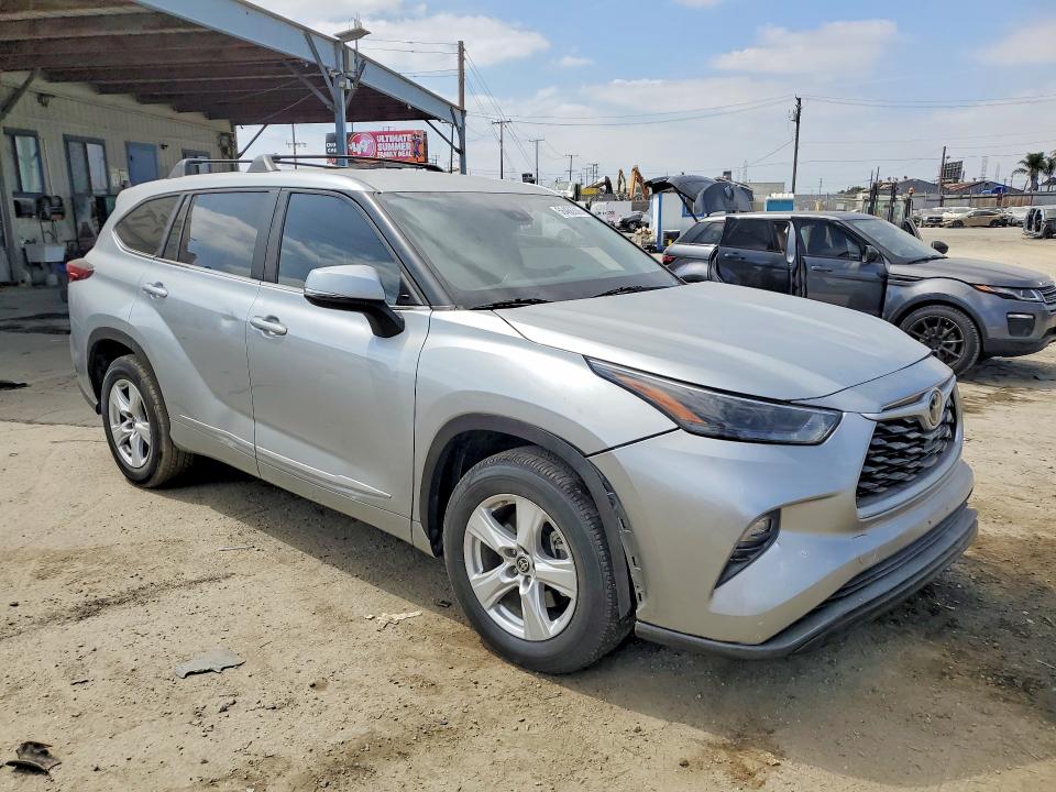 2023 Toyota VIN 5TDKDRAHXPS001671 COPART salvage auction — FRONT END, CA - SALVAGE CERTIFICATE, sold $8,500 on 2026-07-27 (photo 4)