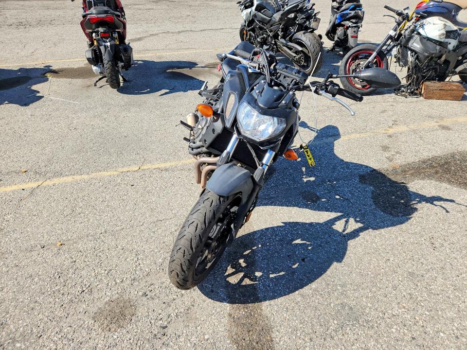 2019 Yamaha Mt VIN JYARM27E2KA002883 COPART salvage auction — FRONT END, Ca - Salvage Certificate, sold $800 on 2026-07-30 (photo 2)
