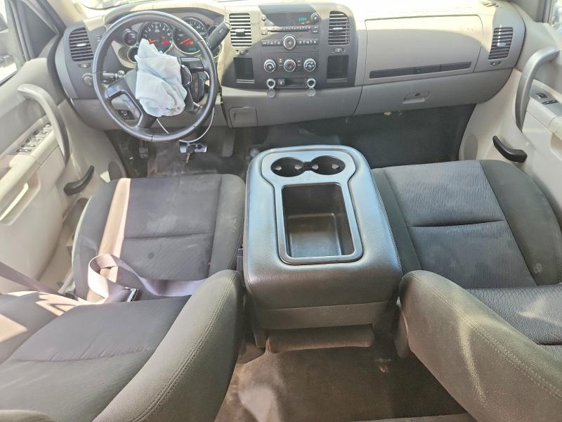 2013 Chevrolet VIN 1GC2KVCG3DZ132129 COPART salvage auction — FRONT END, Tx - Salvage Vehicle Title, sold $1,900 on 2026-07-02 (photo 8)