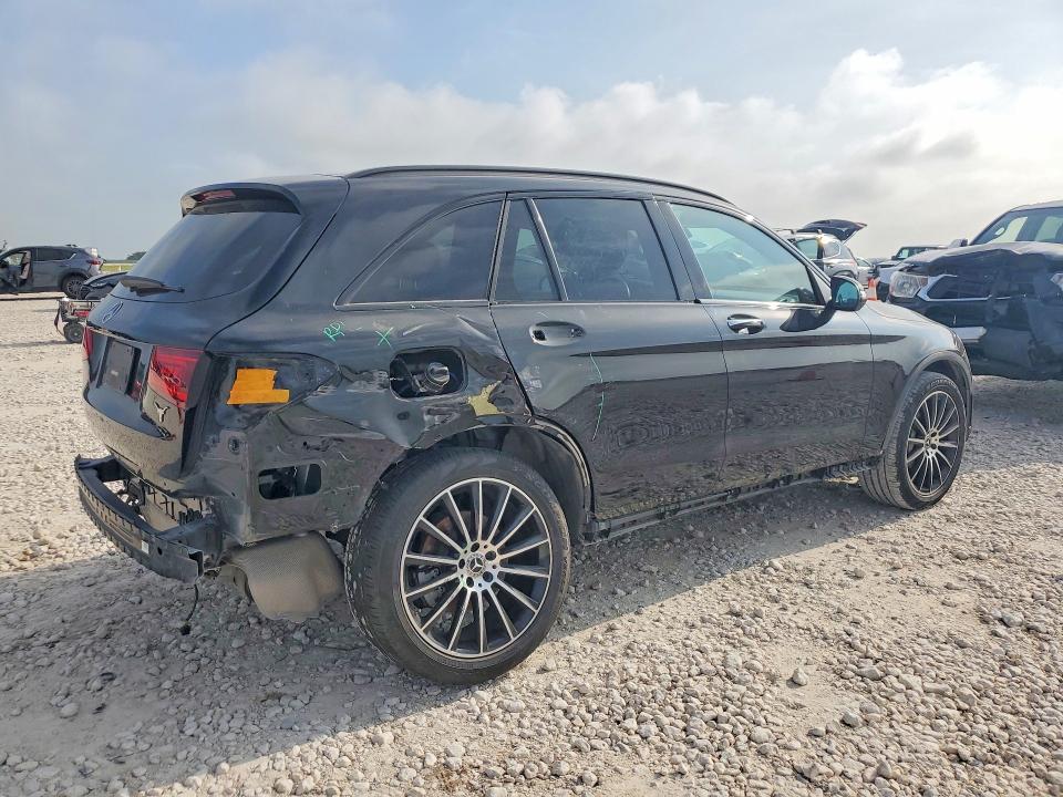 2022 Mercedes-benz VIN W1N0G8DB8NG061402 COPART salvage auction — REAR END, Tx - Salvage Vehicle Title, sold $14,600 on 2026-07-02 (photo 3)